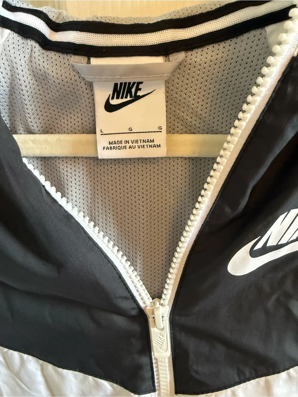 Nike Boy’s Colorblock Windbreaker Jacket - Black, White, Gray